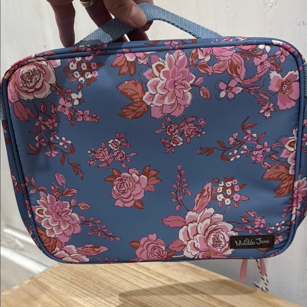 Matilda Jane Floral Blue and Pink lunchbox - Picture 3 of 8